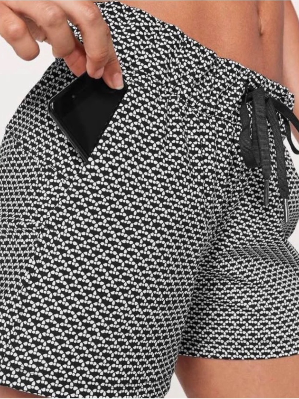 Lululemon On the Fly Short